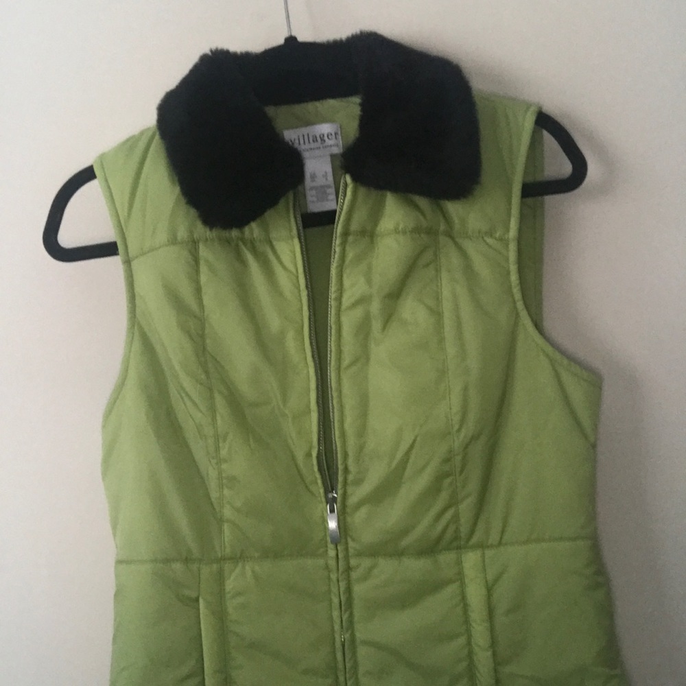 PUFF VEST by VILLAGER (Liz Claiborne co) PUFF